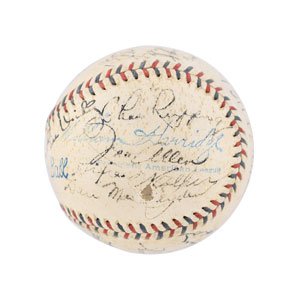 Lot #8262  New York Yankees 1934 Signed Baseball - Image 5