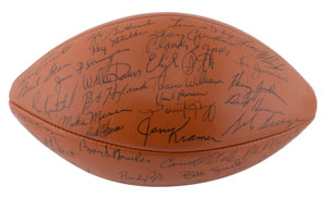 Lot #8364  Green Bay Packers 1968 Team-Signed