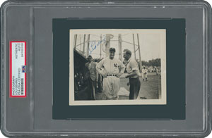 Lot #8232 Lou Gehrig Signed Photograph - Image 1