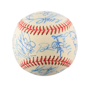Lot #8332 Tom Glavine's 1999 Atlanta Braves Team-Signed Baseball - Image 1