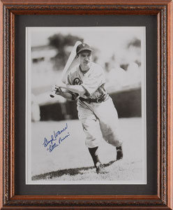 Lot #907  Baseball Hall of Famers - Image 4