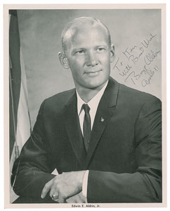 Lot #2385 Buzz Aldrin Signed Photograph - Image 1