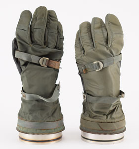 Lot #2153  B. F. Goodrich Mark IV Pressure Suit Gloves - Image 2