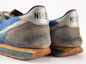 Lot #702  LIVE Boston: Sib Hashian's Studio-Used Pair of 'Kick Drum Nike' Running Shoes - Image 3
