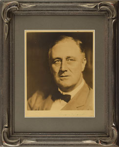 Lot #200 Franklin D. Roosevelt - Image 1