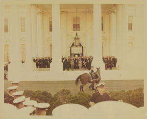 Lot #40 Cecil Stoughton's John F. Kennedy Funeral Photo Album - Image 21