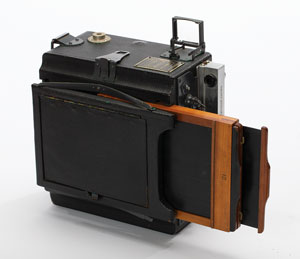 Lot #6161 Antique Graflex Speed Graphic Press Camera - Image 1