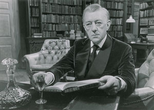 Lot #805 Alec Guinness - Image 1