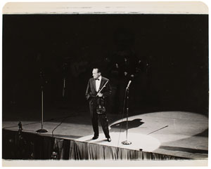 Lot #46 President John F. Kennedy NYC Madison Square Garden Birthday Salute Leather-bound Photo Book - Image 5