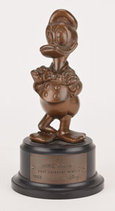 Lot #778 Walt Disney Studios Duckster Award