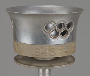 Lot #3044  London 1948 Summer Olympics Torch - Image 4