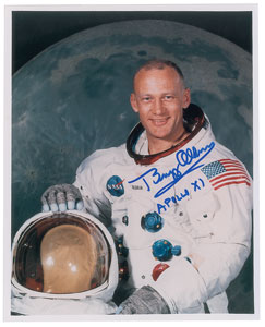 Lot #8401 Buzz Aldrin Signed Photograph
