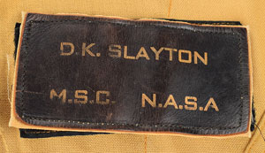 Lot #8549 Deke Slayton's Apollo-Soyuz Training Suit - Image 3
