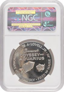 Lot #8313 James Lovell's Apollo 13 Franklin Mint Medallion - Image 2