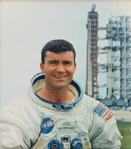 Lot #8455 Fred Haise Signed Photograph - Image 2
