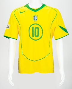 Lot #1050  Soccer: Ronaldinho