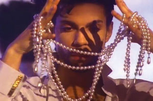 Lot #9290  Prince's Personally-Worn 'Diamonds and Pearls' Cufflinks - Image 4