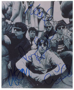 Lot #9384  Oasis Signed Photograph - Image 1