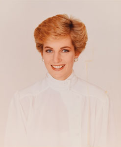 Lot #224  Princess Diana - Image 2