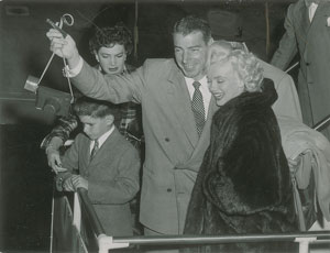 Lot #762 Marilyn Monroe and Joe DiMaggio