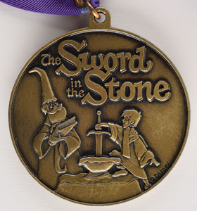 Lot #984 Sword in the Stone presentation medal from Disneyland - Image 1