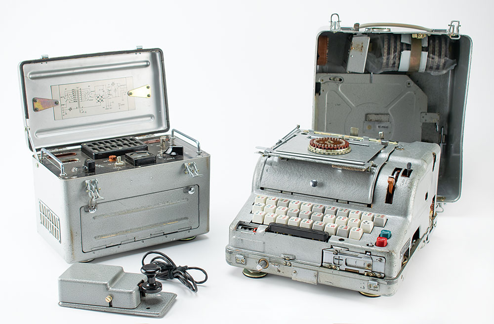 Lot #2126  Russian Fialka M-125 Cipher Machine