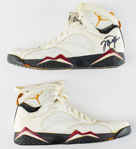 Lot #4173 Michael Jordan Game-Worn Nike Air Jordan VII Sneakers - Image 5