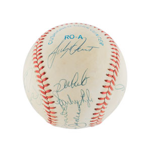 Lot #4084  NY Yankees Greats Signed Baseball - Image 3