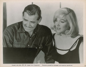 Lot #1113 Marilyn Monroe and Clark Gable - Image 1