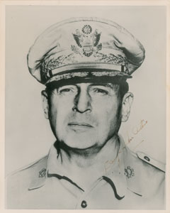 Lot #467 Douglas MacArthur