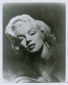 Lot #1098 Marilyn Monroe - Image 1