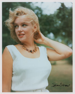 Lot #1102 Marilyn Monroe - Image 1