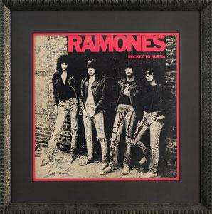 Lot #856 The Ramones - Image 2