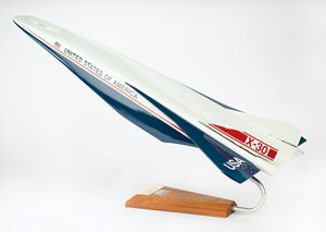 Lot #4494  Rockwell X-30 National Aero-Space Plane Model - Image 2