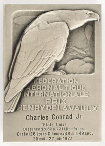 Lot #4214 Charles Conrad's Federation Aeronautique Internationale Medallion - Image 2