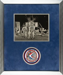 Lot #4291  Apollo 15 Signed Photograph - Image 2