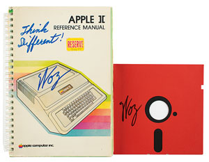 Lot #215  Apple: Steve Wozniak