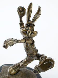 Lot #804  Bugs Bunny limited edition statue - Image 4