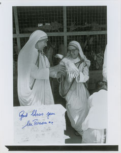 Lot #289  Mother Teresa - Image 1