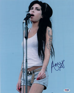Lot #961 Amy Winehouse