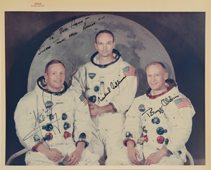 Lot #421  Apollo 11 - Image 1