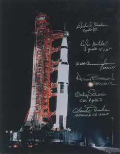 Lot #501  Apollo Astronauts