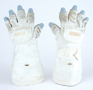 Lot #451  Space Shuttle 4000 Series EMU Glove TMGs - Image 1