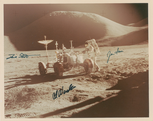 Lot #485  Apollo 15 - Image 1