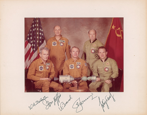 Lot #509  Apollo-Soyuz - Image 1