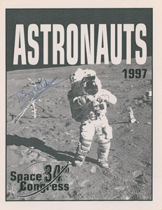 Lot #462 Buzz Aldrin - Image 1