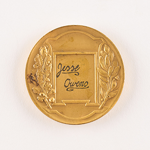 Lot #7044 Jesse Owens's Del Craft 1961 Medal - Image 2