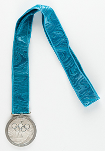 Lot #7162  Sydney 2000 Summer Olympics Silver Winner's Medal - Image 4