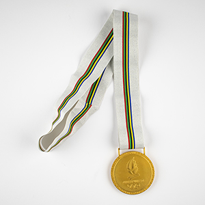 Lot #7138  Albertville 1992 Winter Olympics Sample Gold Winner's Medal for Demonstration Sports - Image 4