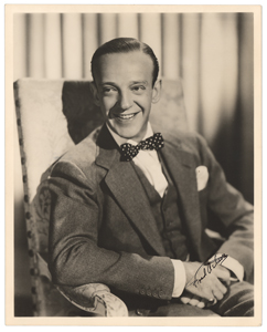Lot #424 Fred Astaire - Image 1